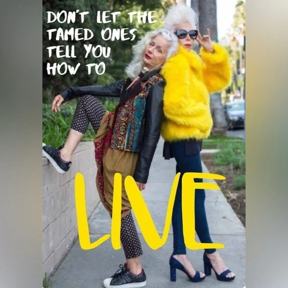 KURT GEIGER ~ Yellow Quilted Shoulder or Handbag w/Coin Purse & Nylon Strap - Picture 10 of 10